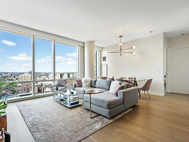 188 Brookline Ave #20E — Photo 4