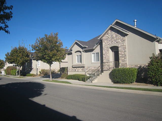 1st image of 10803 S Wynview Ln