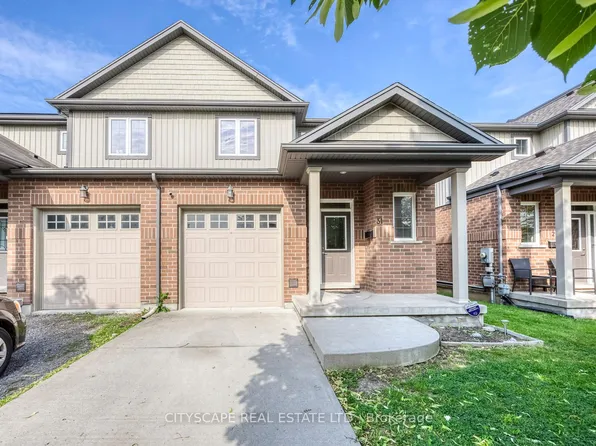 31 Glory Hill Rd, Saint Catharines, ON L2P 0C7