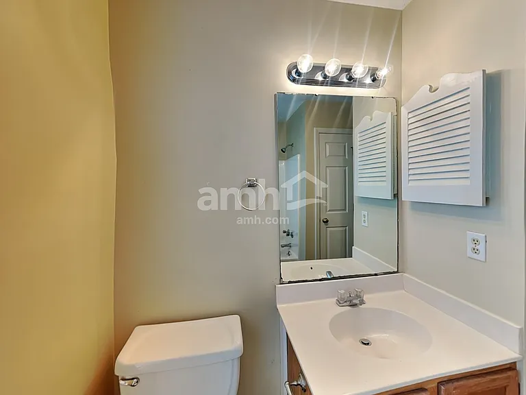4902 Hunters Blf — Photo 15