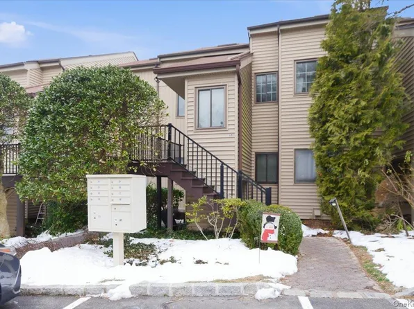 15 Steven Drive #4, Ossining, NY 10562