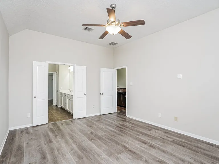 3214 Bainbridge Hill Ln — Photo 12