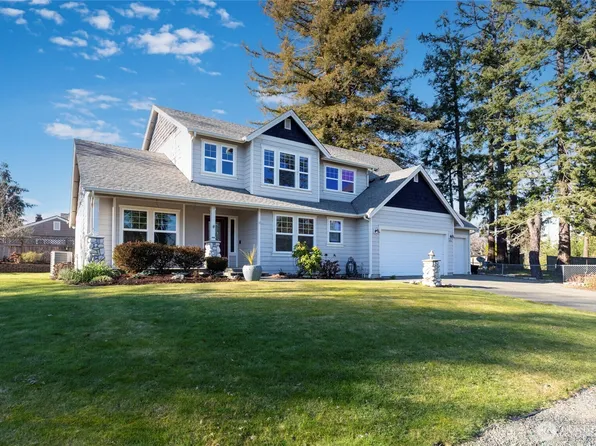 614 1st Street, Steilacoom, WA 98388