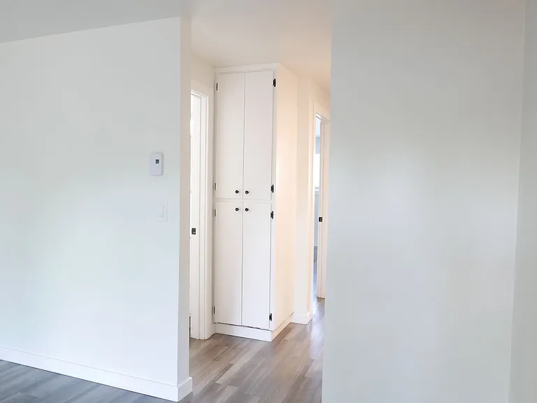 Westwood Apartments ** On-site Laundry Facilities, Off-Street Parking & Private Patio or Balcony — Photo 67