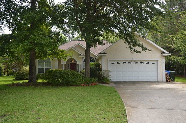1st image of 107 Cherrywood Ct