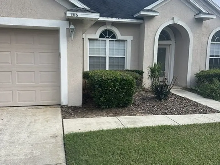105 Oceans Edge Dr — Photo 1