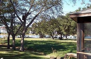 3rd image of 5 Southerland Dr