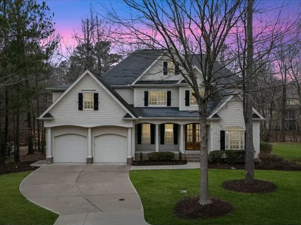 27 Fairwoods Dr, Durham, NC 27712