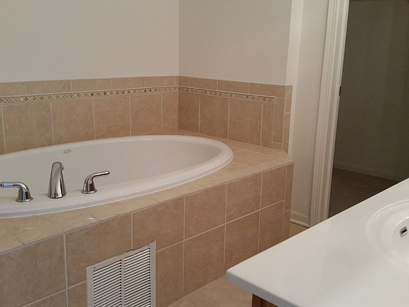 3rd image of 1859 Admiral Ct Unit 95