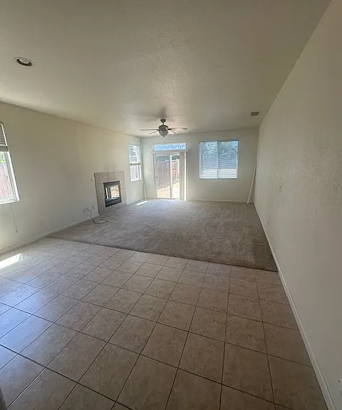 3675 Higgins Ave — Photo 9