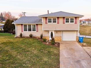 514 E 21st Ave, Coal Valley, IL