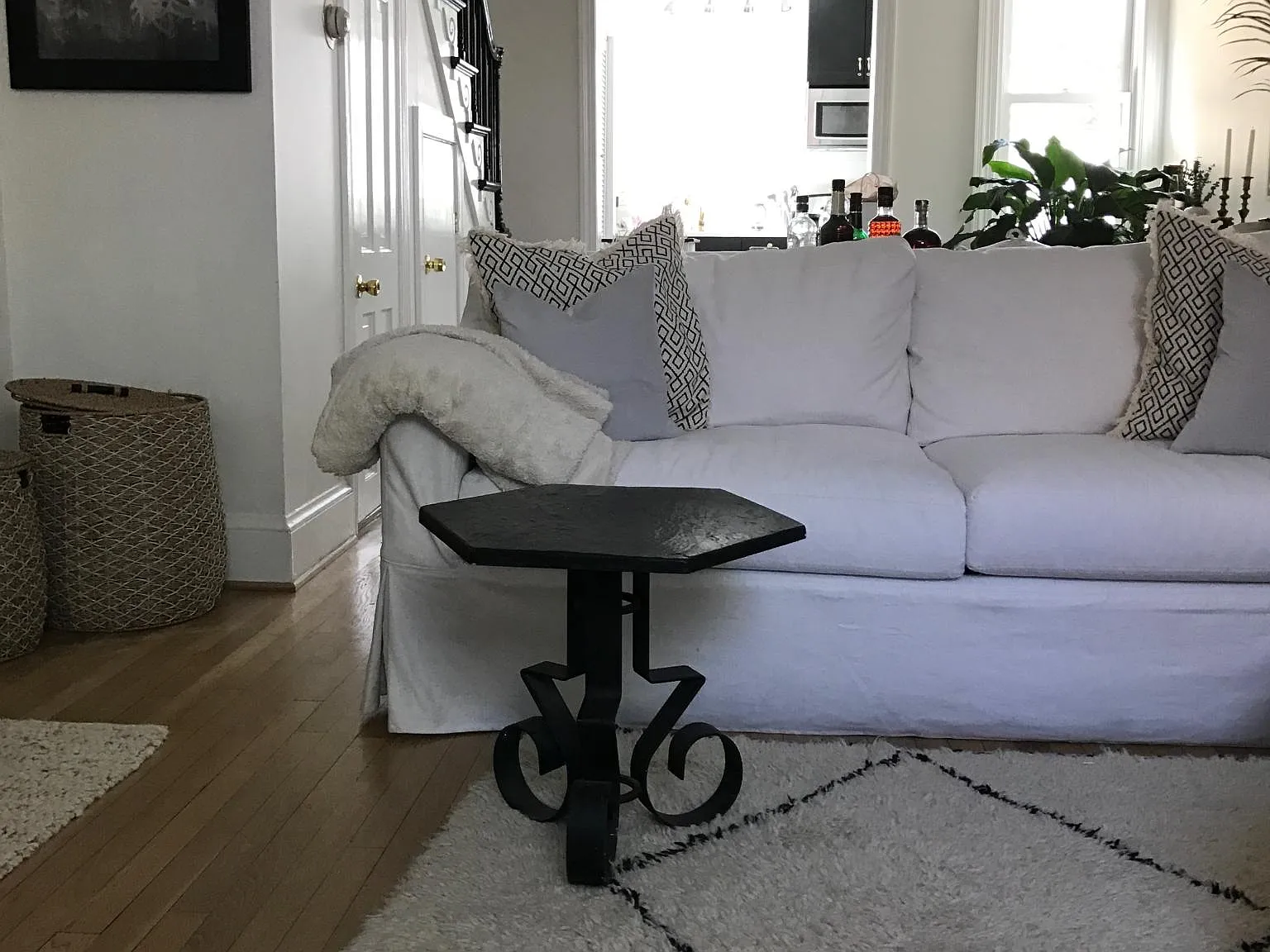 909 C St SE — Photo 4