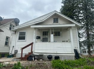 515 1/2 8th St SW, Rochester, MN 55902