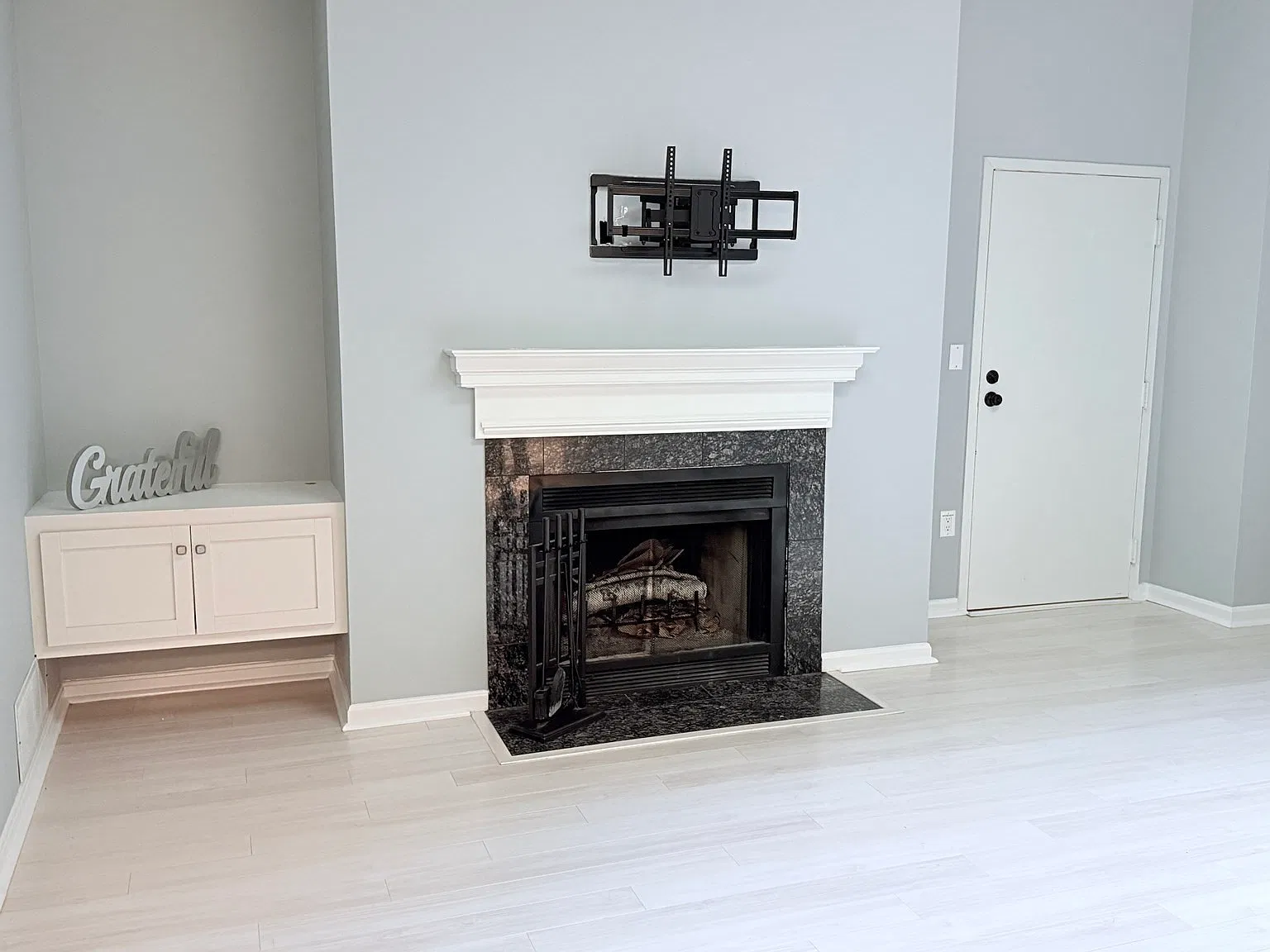2 bed, 2.0 bath, 1002 sqft, $3,250 — Photo 4