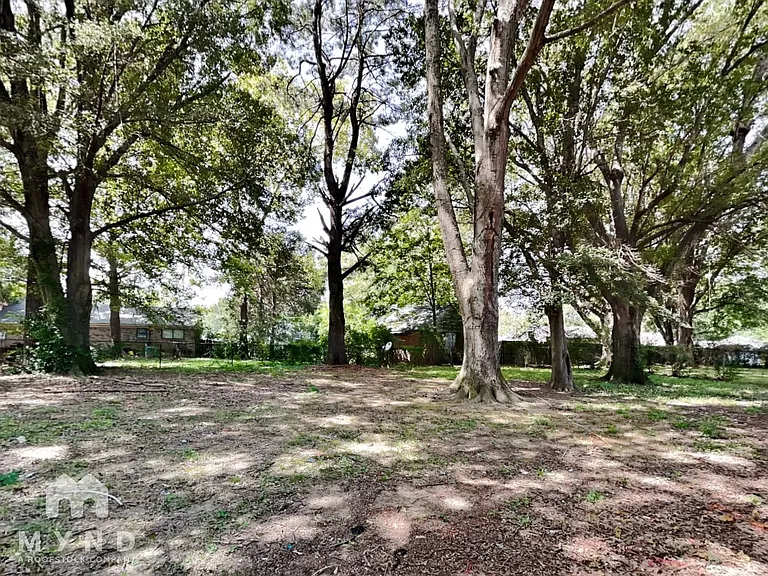 2535 Eastbrook Dr — Photo 16