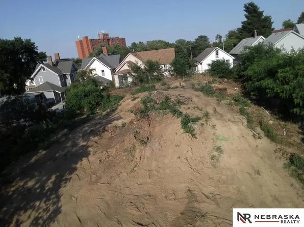 1455 S 18th St, Omaha, NE 68108