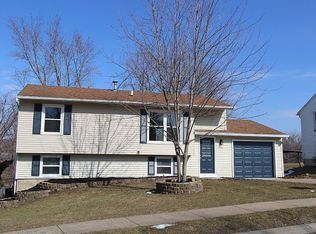 5553 N Linwood Ave, Davenport, IA 52806
