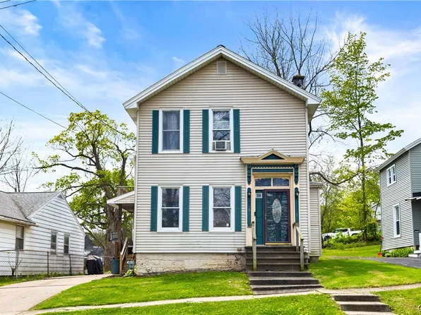 7 West St, Whitesboro, NY 13492