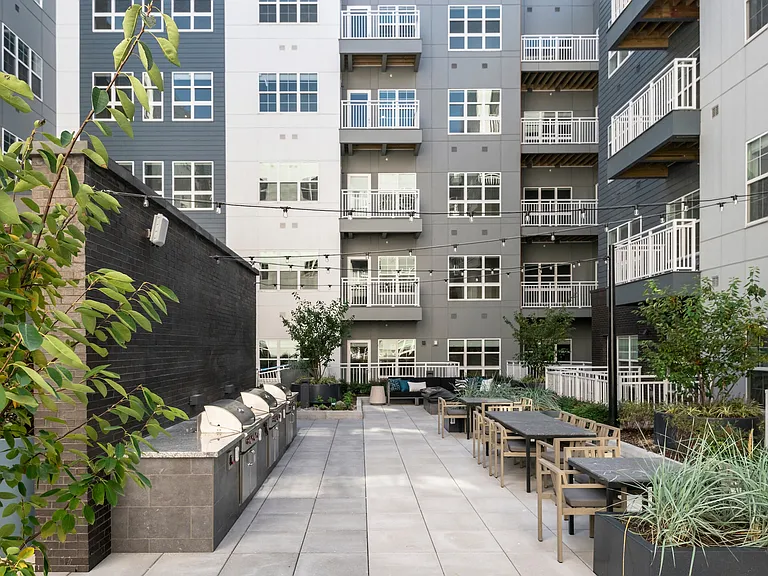 The Birch at 51 Washington — Photo 19