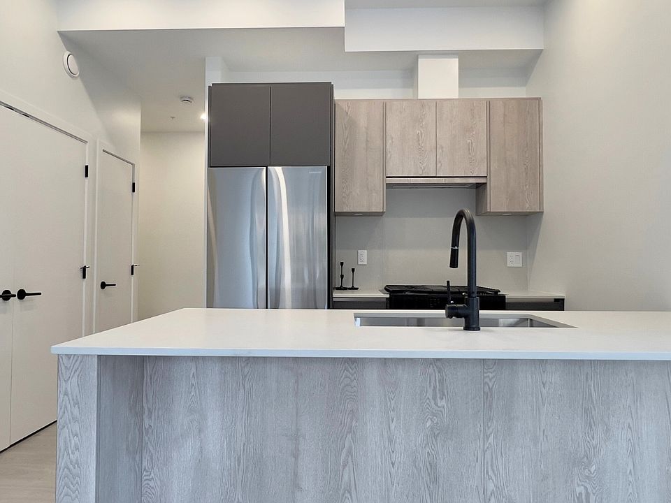 1st image of 19577 65b Ave #102