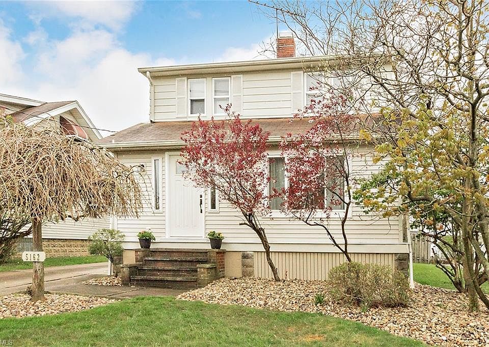 1st image of 5162 Oakmont Dr