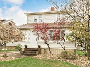 5162 Oakmont Dr, Lyndhurst, OH