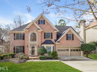 7012 E Hills Way, Woodstock, GA 30189