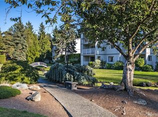 13297 15th Ave NE #E2, Seattle, WA 98125