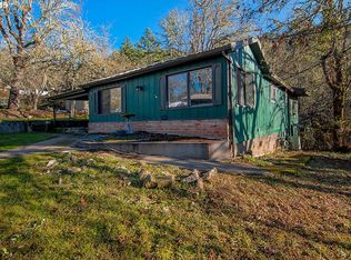 818 Union Gap Loop Rd, Oakland, OR 97462