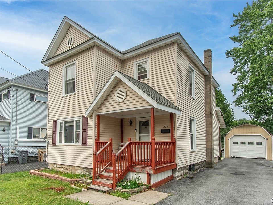 1st image of 826 Ann St