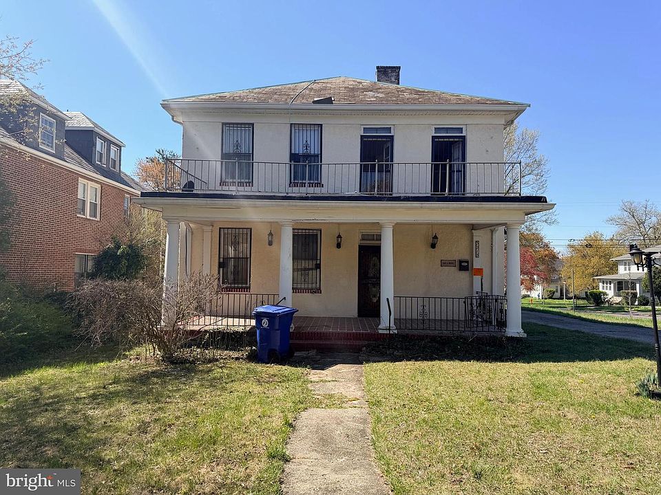 2nd image of 3215 Dorchester Rd