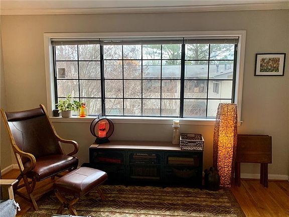 4th image of 410 Candler Park Dr #A6