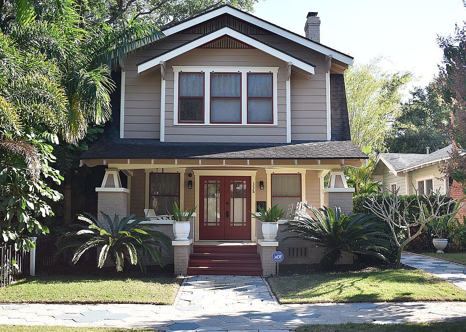 1st image of 338 15th Ave NE