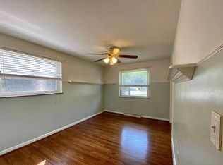 7198 Kenwood Rd, Cincinnati, OH 45236