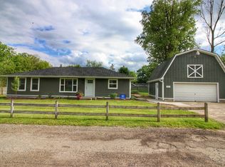 8592 Beaver St SE, Alto, MI 49302