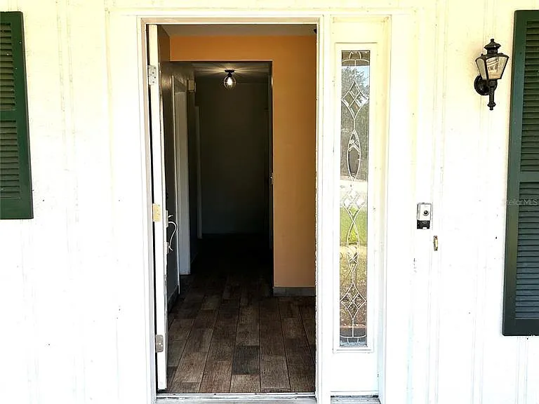 2152 Greenbriar Blvd — Photo 2