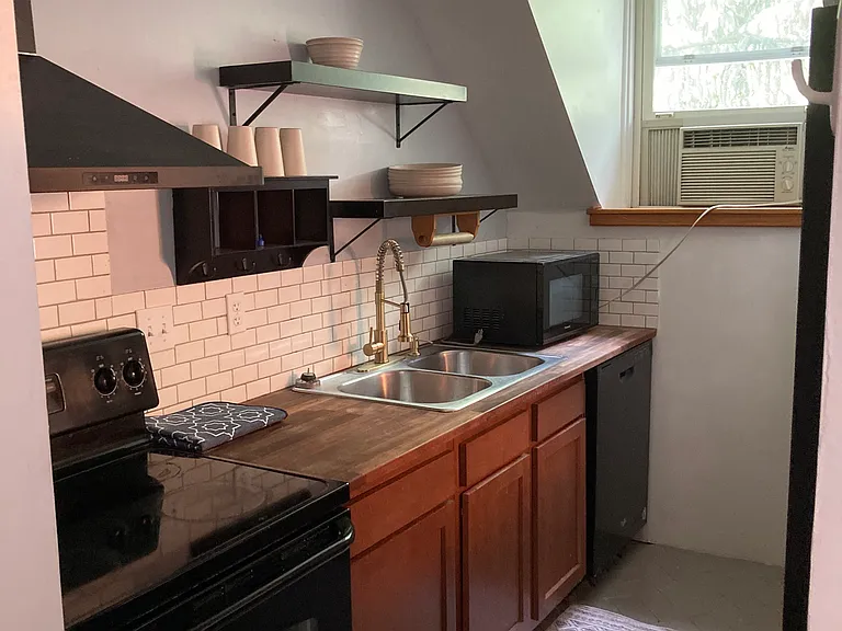 2323 Ohio Ave #3/4 — Photo 5