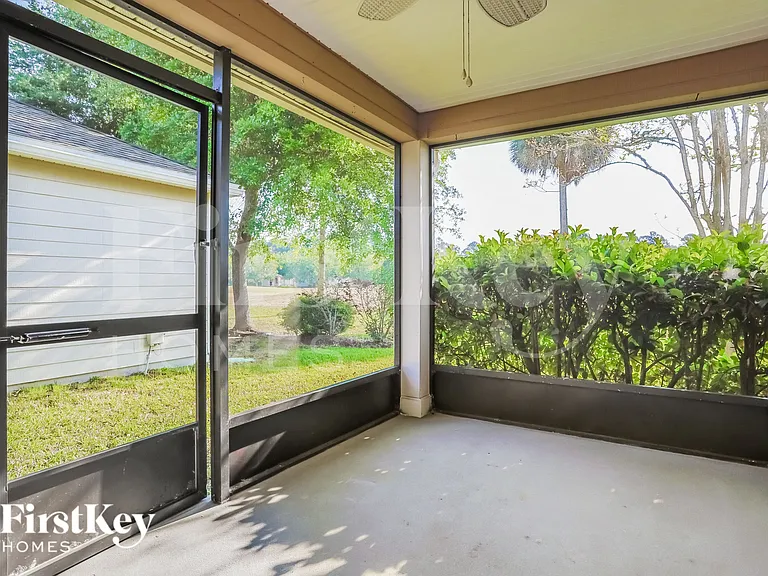 2089 W Lymington Way — Photo 10