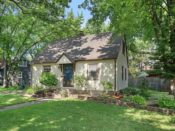 1851 Chelton Ave, Saint Paul, MN 55104