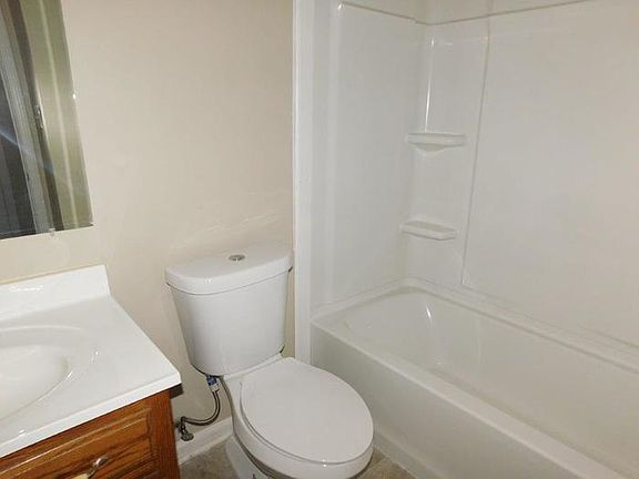 3rd image of 5439 Autumn Brook Dr