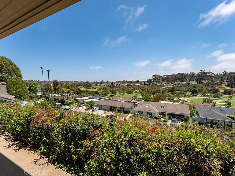 23932 Flores Ave — Photo 37