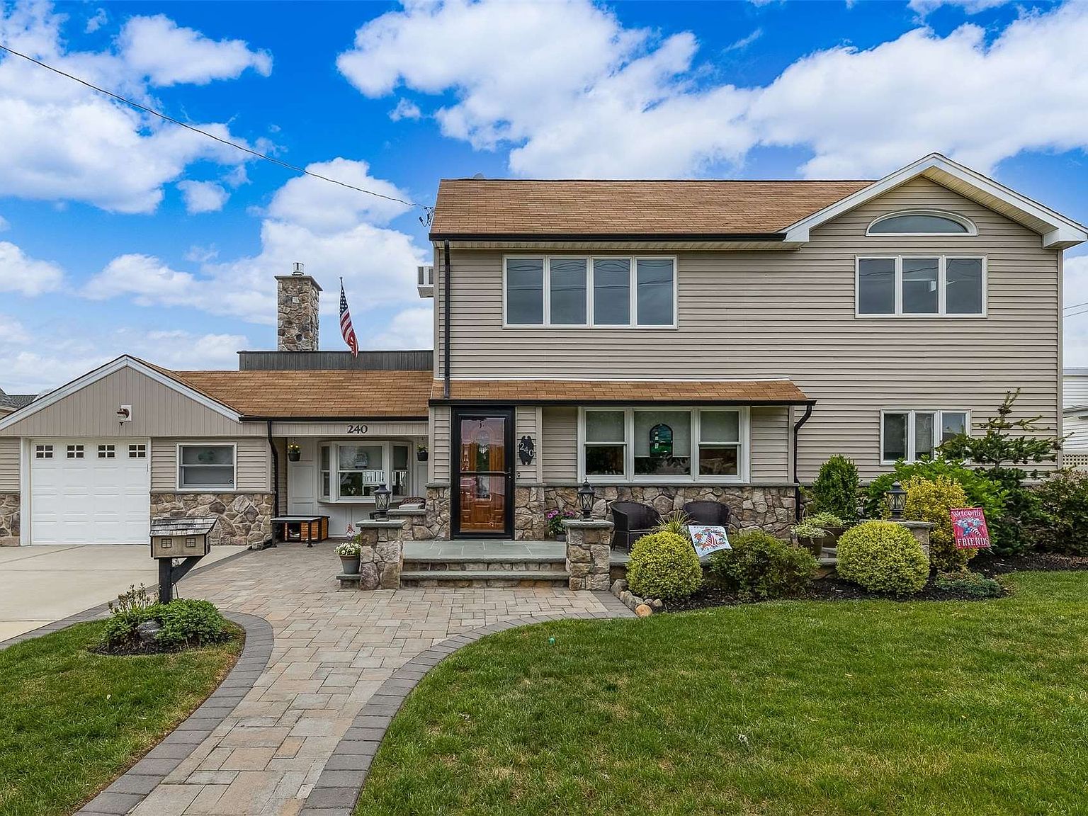240 W Windsor Parkway, Oceanside, NY 11572 Zillow