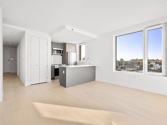 2nd image of 1499 Bedford Ave #4C