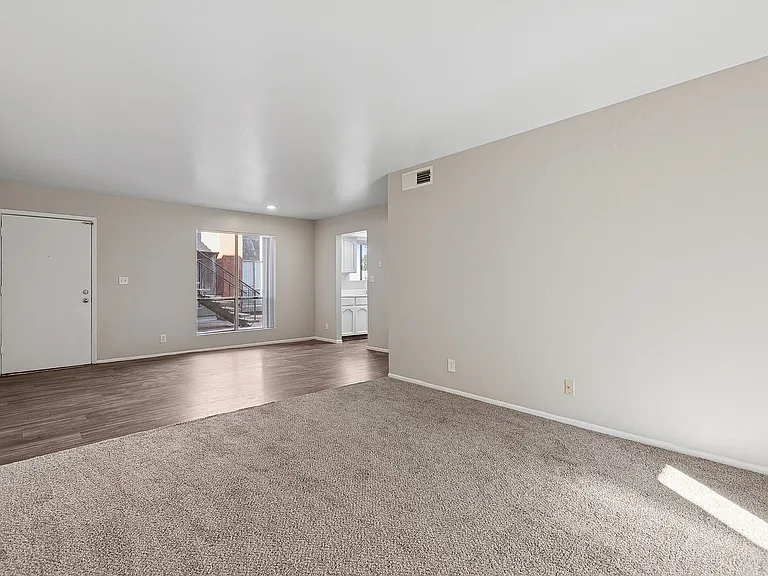 Bridge Lane Apartment Homes — Photo 19