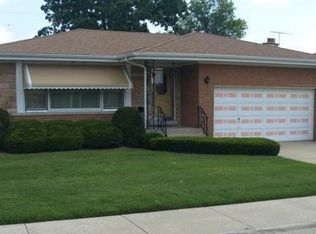 4511 N Oakview St, Chicago, IL
