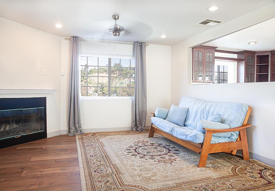 1st image of 1616 Fargo St #1