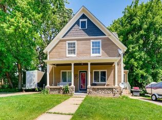 8670 Kennedy Memorial Dr, Saint Bonifacius, MN 55375