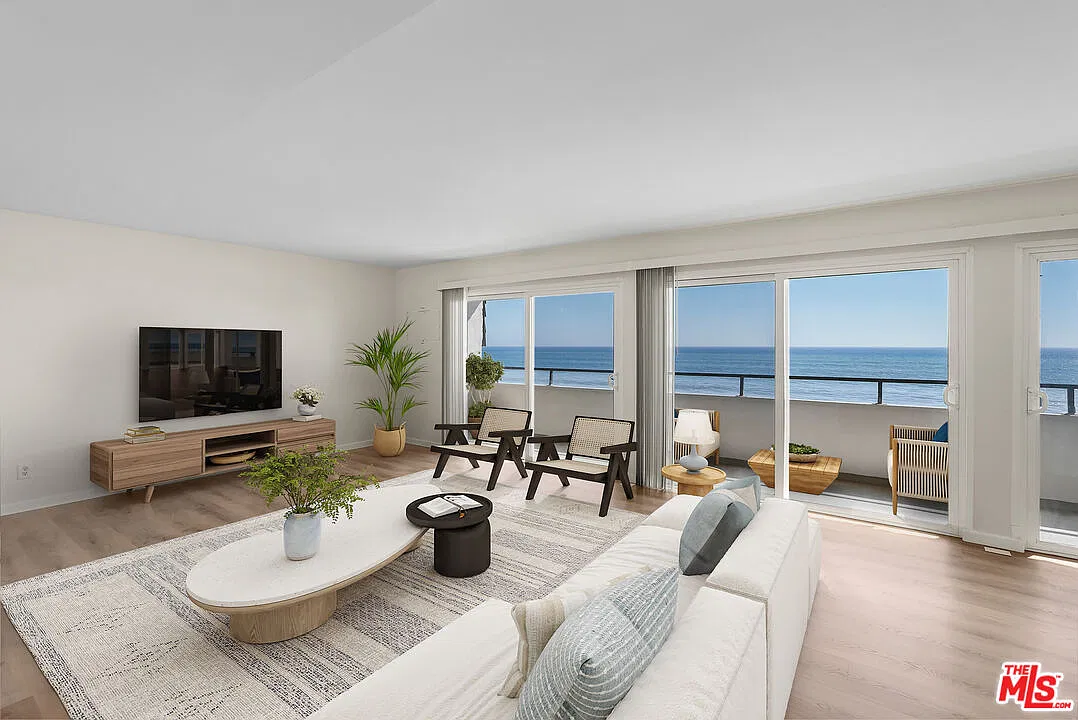 2 bed, 2.0 bath, 1200 sqft, $5,495 — Photo 1