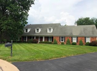 12850 Kent Manor Dr, Saint Louis, MO 63131