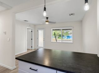 2206 N 26th St #2, Phoenix, AZ 85008